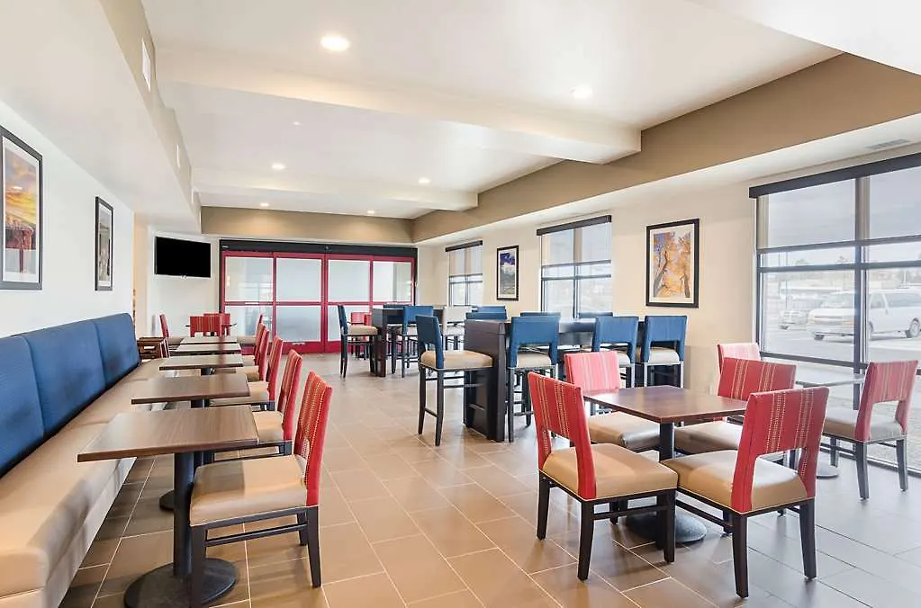 Mainstay Suites Near Denver Downtown Hotel