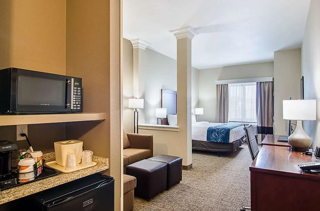 Hotel Mainstay Suites Near Denver Downtown