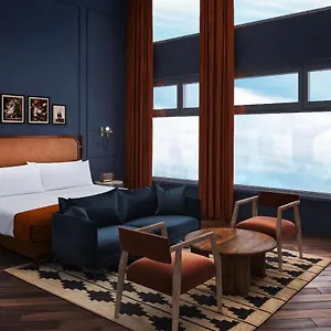 Life House, Lower Highlands Hotel